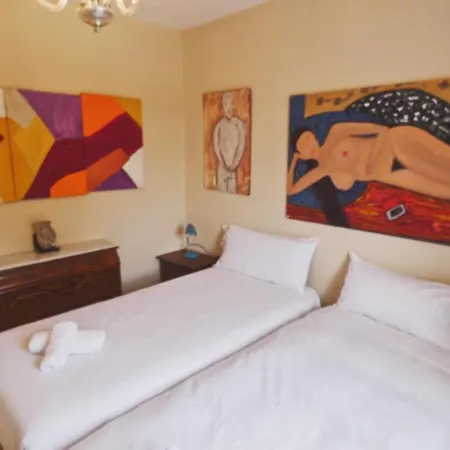 La Galeria De Cercano Al Hospital Civil
